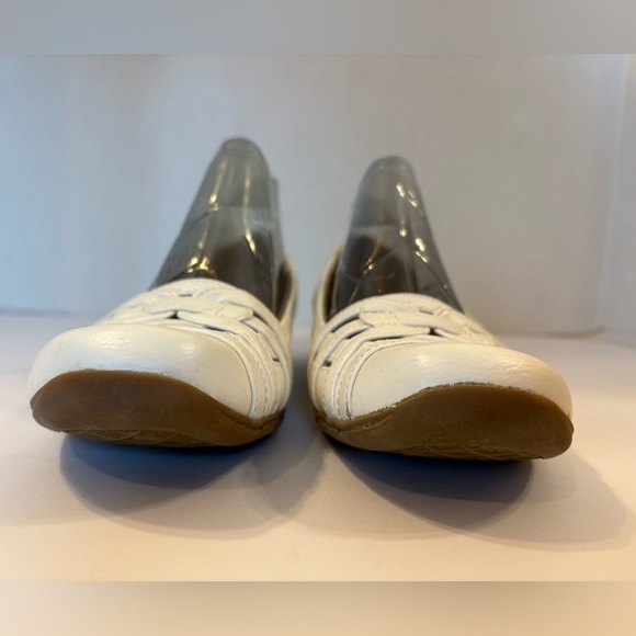 Life Stride Soft Systems white slide-on loafers size 7.5 M - Picture 6 of 10